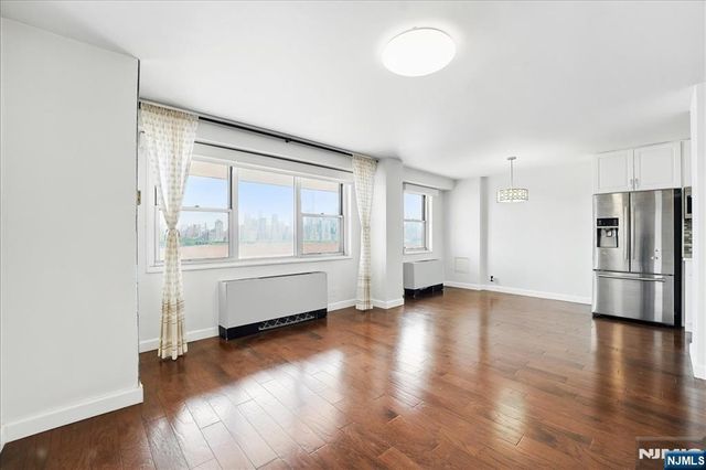 6600 JFK Blvd E AD, West New York, NJ 07093