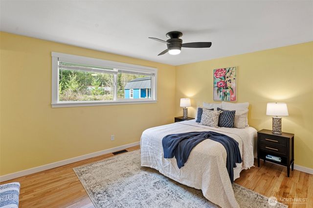 991 NW Anderson Lane, Poulsbo, WA 98370