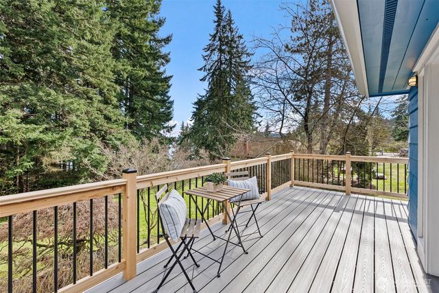 991 NW Anderson Lane, Poulsbo, WA 98370