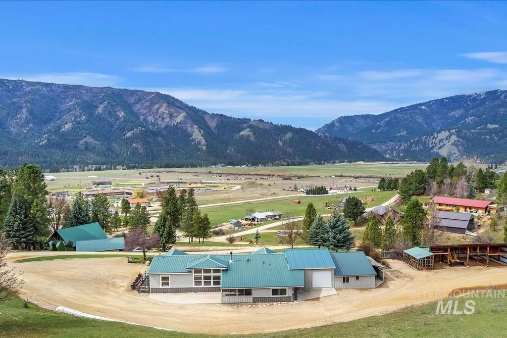15 Granite Basin, Garden Valley, ID 83622 photo 1