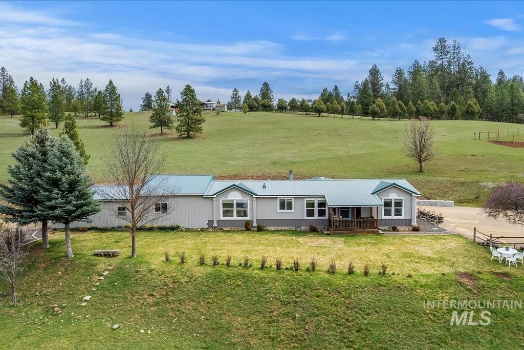 15 Granite Basin, Garden Valley, ID 83622 photo 3