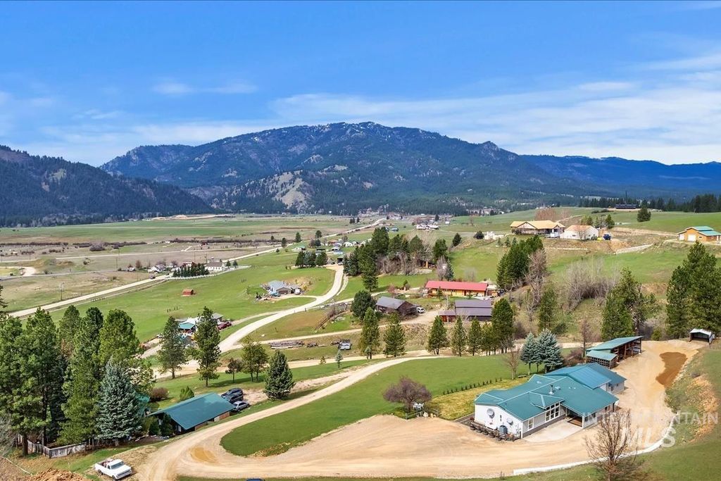 15 Granite Basin, Garden Valley, ID 83622 photo 5