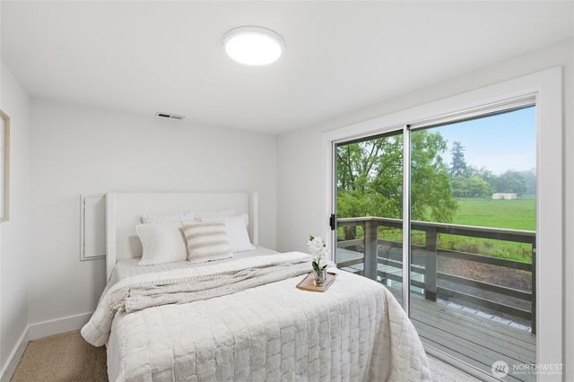 39302 236th Avenue SE, Enumclaw, WA 98022