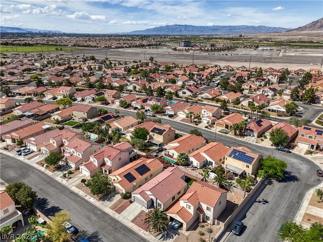 668 Rising Brook Drive, Henderson, NV 89011