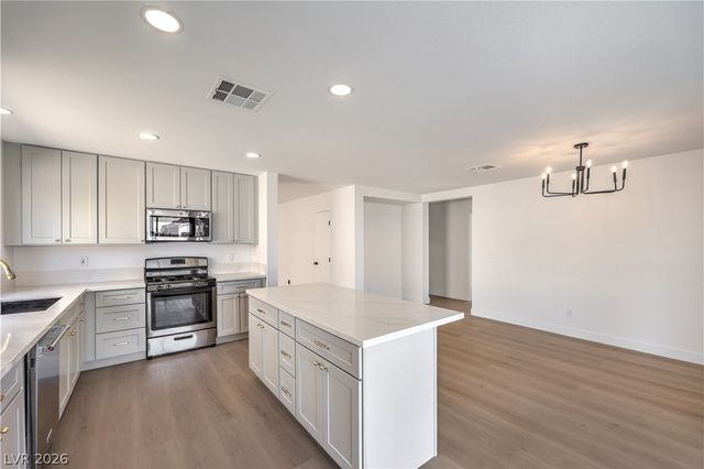 668 Rising Brook Drive, Henderson, NV 89011