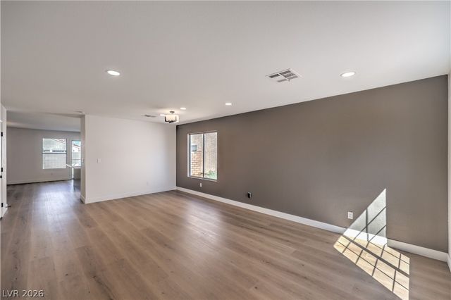 668 Rising Brook Drive, Henderson, NV 89011