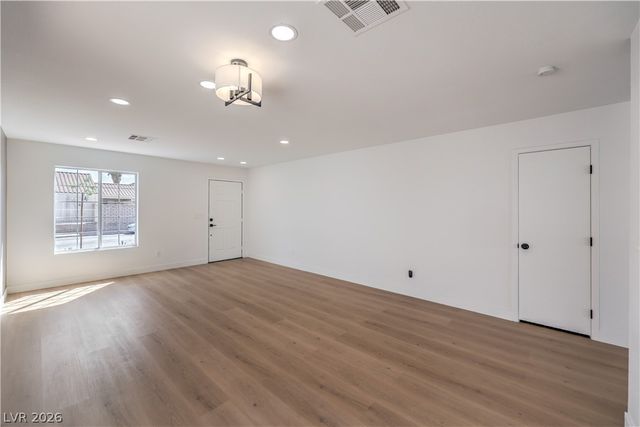 668 Rising Brook Drive, Henderson, NV 89011