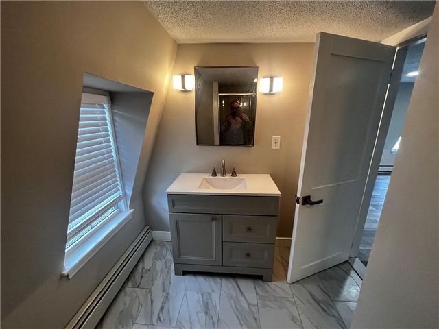 45 Kenyon Street 3, Providence, RI 02903
