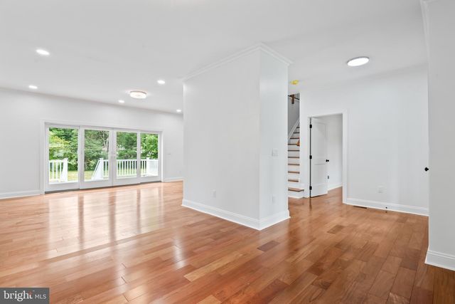 88 LENOX AVE, Trenton, NJ 08620
