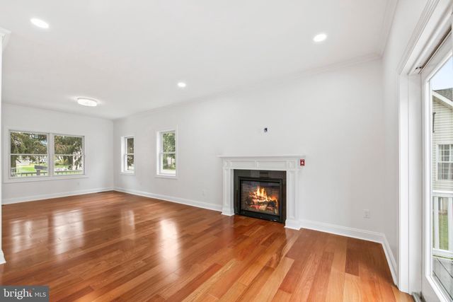 88 LENOX AVE, Trenton, NJ 08620