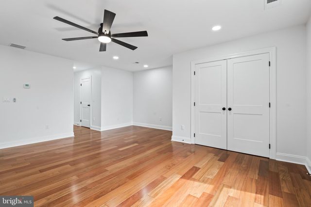 88 LENOX AVE, Trenton, NJ 08620