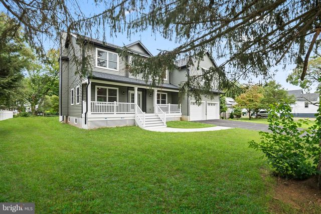 88 LENOX AVE, Trenton, NJ 08620