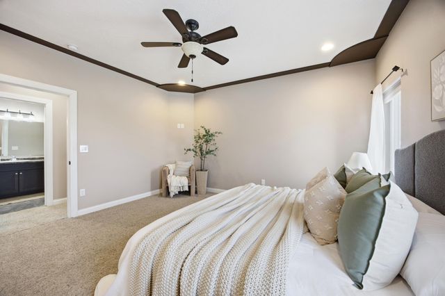 246 34 Avenue E, West Fargo, ND 58078