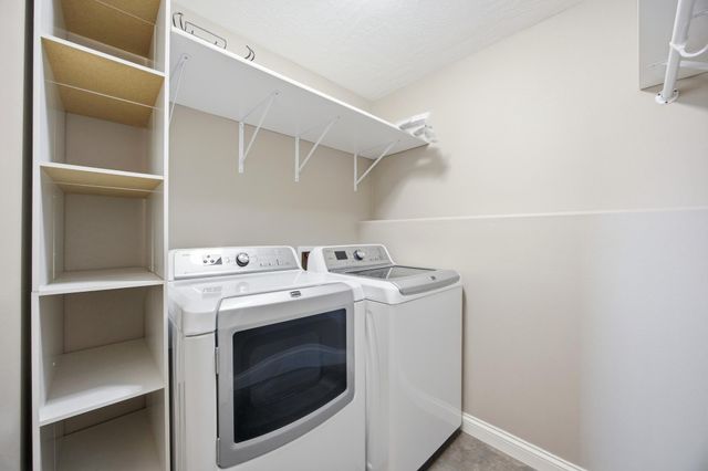 246 34 Avenue E, West Fargo, ND 58078