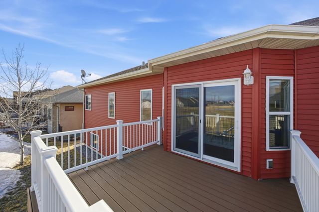 246 34 Avenue E, West Fargo, ND 58078