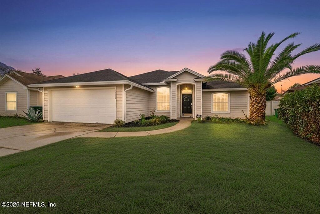 12606 ASHGLEN Drive S, Jacksonville, FL 32224