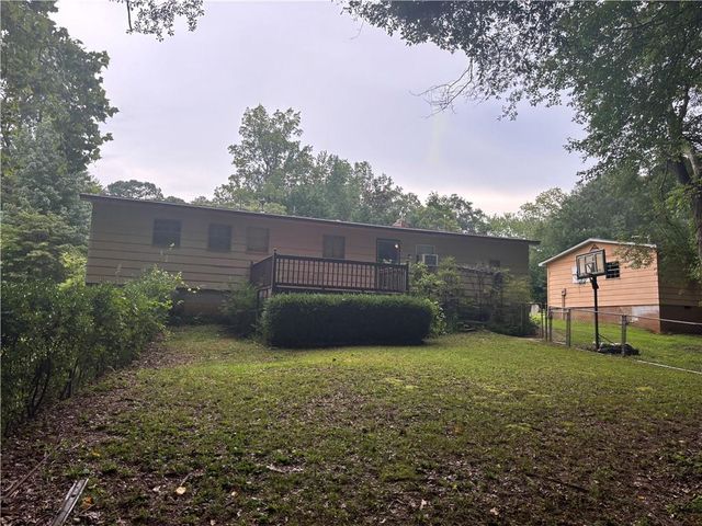 1896 Live Oak NW Drive, Kennesaw, GA 30152