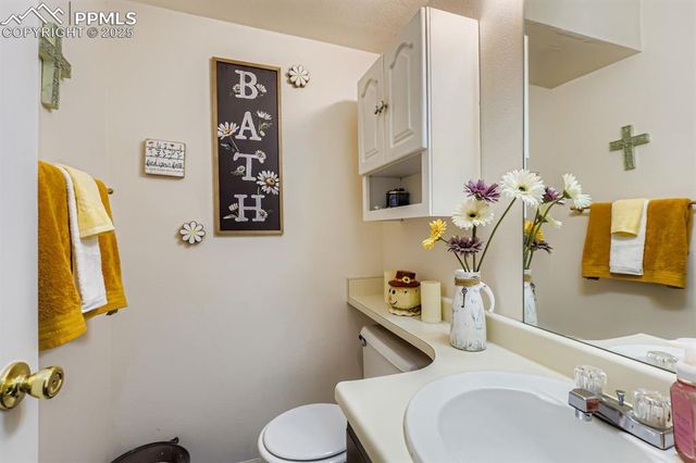 4386 Hawks Lookout Lane, Colorado Springs, CO 80916