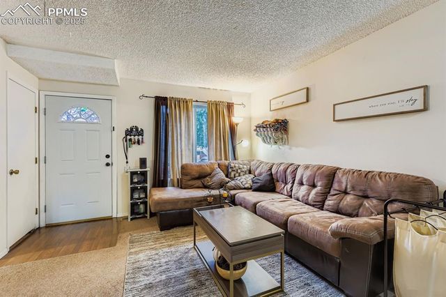 4386 Hawks Lookout Lane, Colorado Springs, CO 80916