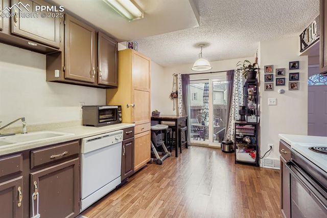 4386 Hawks Lookout Lane, Colorado Springs, CO 80916