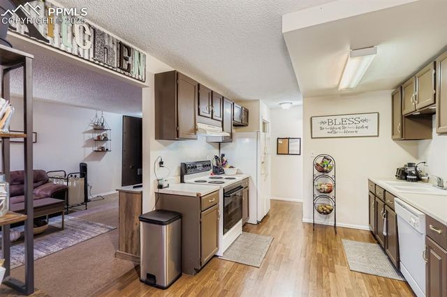 4386 Hawks Lookout Lane, Colorado Springs, CO 80916