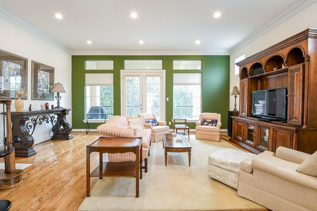 9127 Harbor Hills Drive, Houston, TX 77054