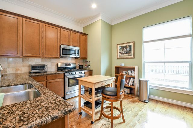 9127 Harbor Hills Drive, Houston, TX 77054