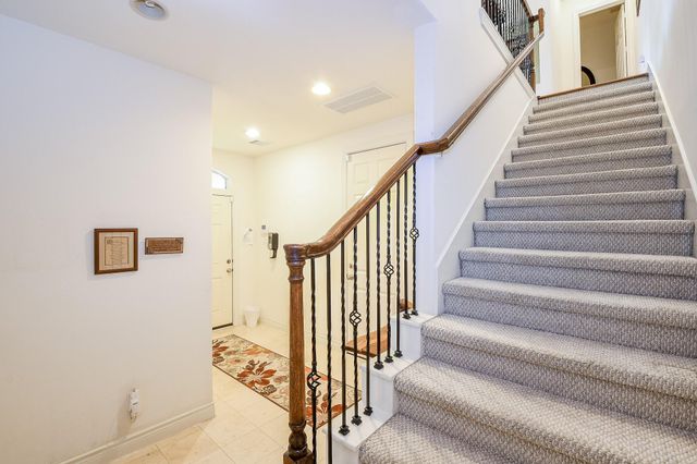 9127 Harbor Hills Drive, Houston, TX 77054