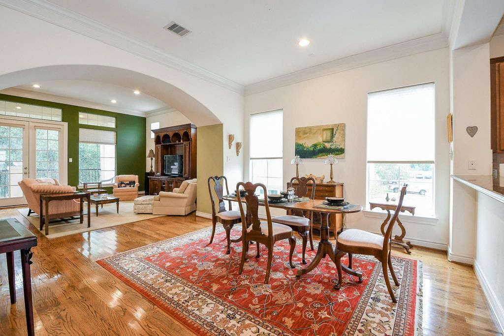 9127 Harbor Hills Drive, Houston, TX 77054