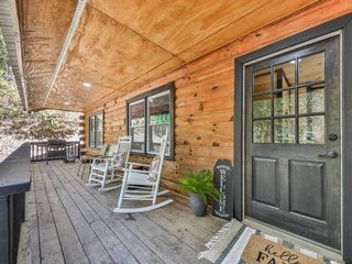 1166 Upper Sweetwater SE Trail, White, GA 30184