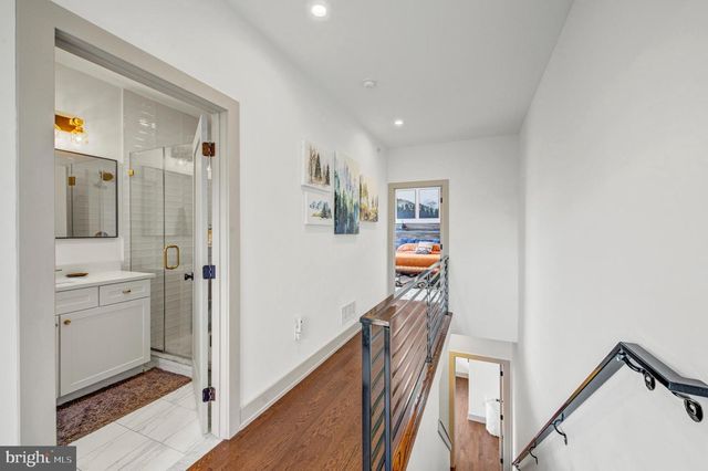 2621 ALMOND ST, Philadelphia, PA 19125