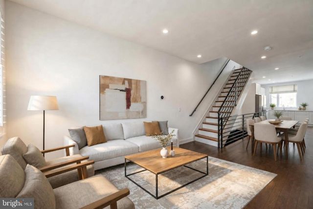2621 ALMOND ST, Philadelphia, PA 19125