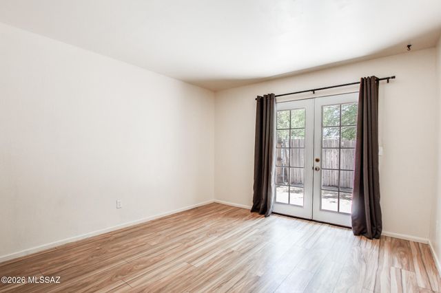 1921 W La Osa Drive, Tucson, AZ 85705