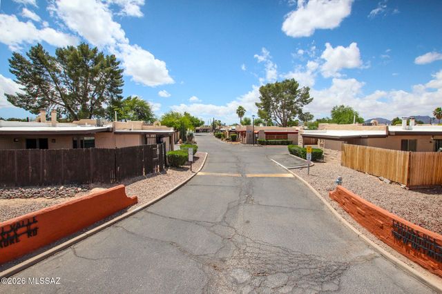 1921 W La Osa Drive, Tucson, AZ 85705