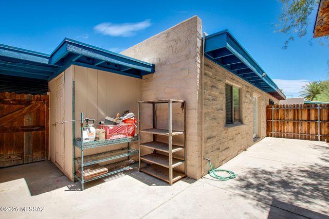 1921 W La Osa Drive, Tucson, AZ 85705