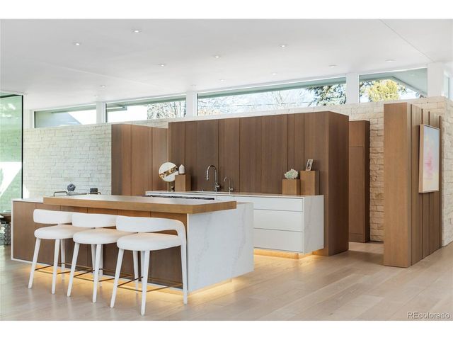 121 S Cherry St, Denver, CO 80246