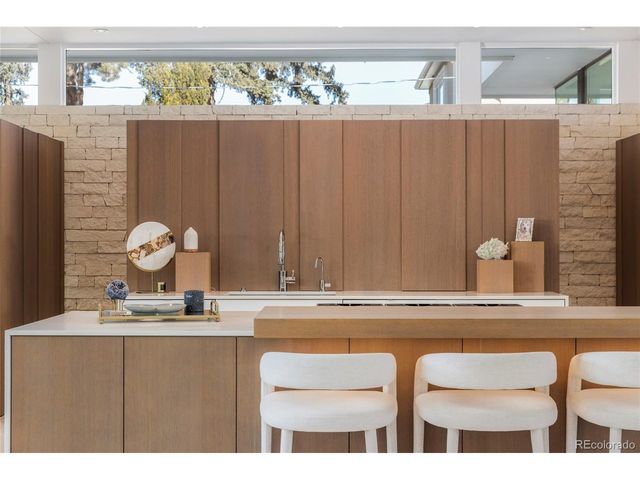 121 S Cherry St, Denver, CO 80246