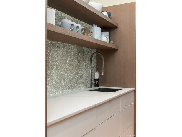 121 S Cherry St, Denver, CO 80246