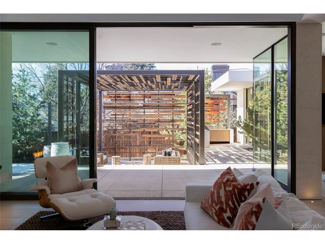 121 S Cherry St, Denver, CO 80246