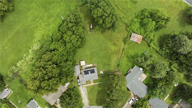 1011 Wesley Drive, Broken Arrow, OK 74012