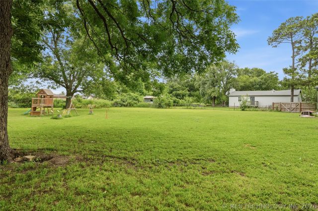 1011 Wesley Drive, Broken Arrow, OK 74012