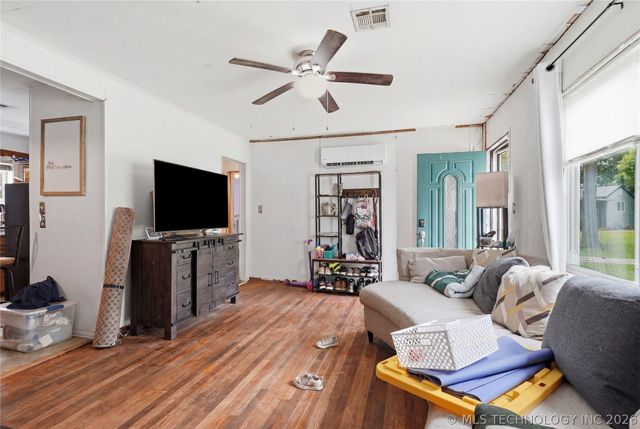 1011 Wesley Drive, Broken Arrow, OK 74012