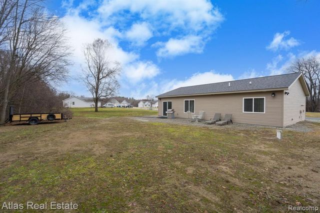 4081 Hidden View Drive, Flint, MI 48506