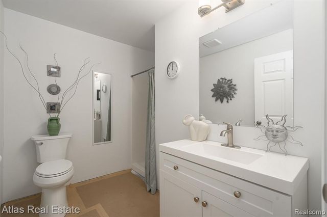 4081 Hidden View Drive, Flint, MI 48506