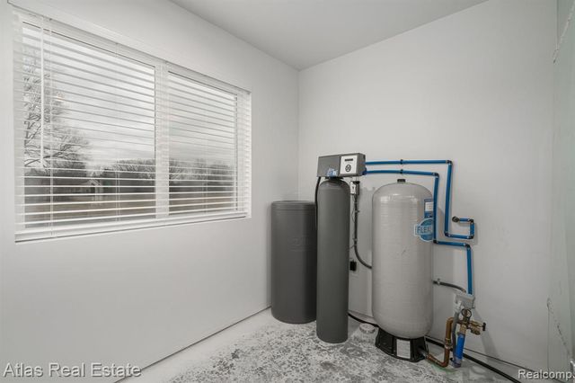 4081 Hidden View Drive, Flint, MI 48506