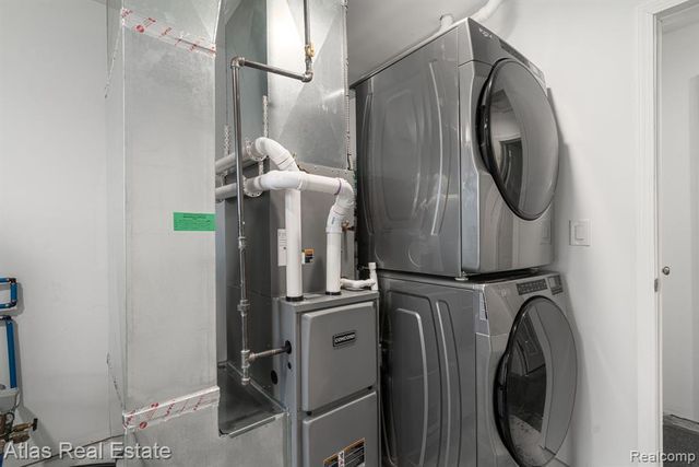 4081 Hidden View Drive, Flint, MI 48506