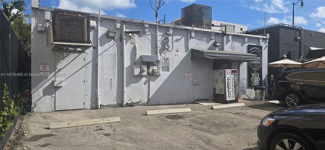 40 SW 8th Ave, Miami, FL 33130