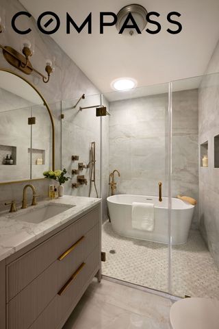 534 E 24th Street, New York City, NY 11210