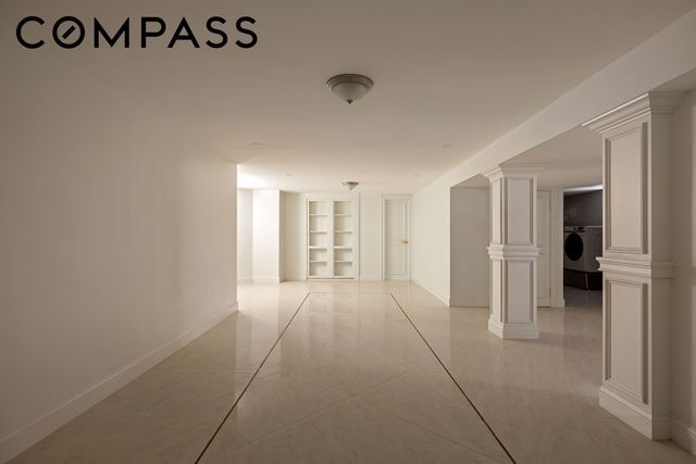534 E 24th Street, New York City, NY 11210