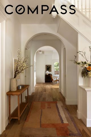 534 E 24th Street, New York City, NY 11210